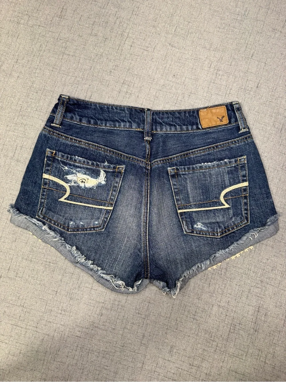 American Eagle Outfitters Hi Rise Festival Jean Shorts Lace Destroyed Size 2/4